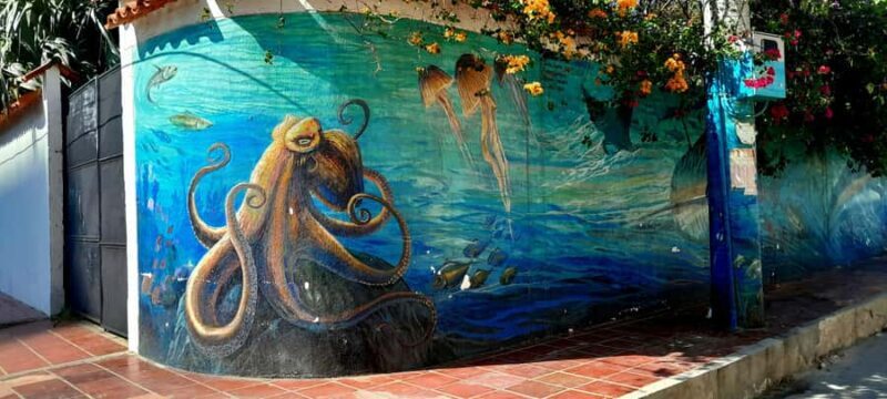 Graffiti tour with street food Tastings - Food & Coffee: Savoring Coastal Flavors