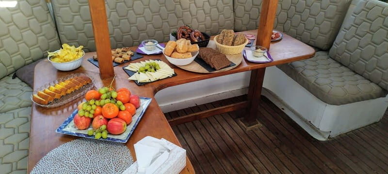 Gran Canaria: Catamaran Tour with Lunch and Drinks - An In-Depth Look at the Catamaran Experience