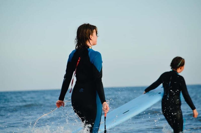 Gran Canaria: Playa del Inglés Girls' Surf Experience - Gran Canaria: Playa del Inglés Girls Surf Experience