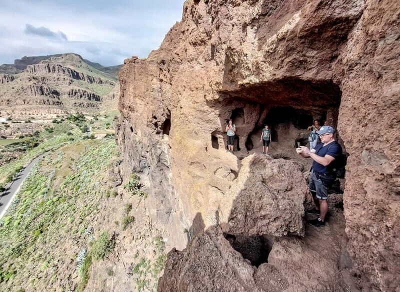 Gran Canaria: Red Gorge, Cave, Oasis Adventure Tour & Picnic - Who This Tour Suits Best