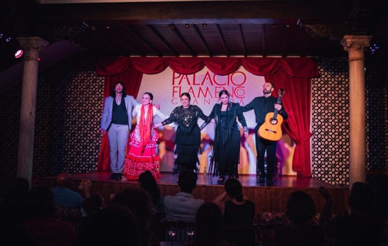 Granada: 1-Hour Traditional Flamenco Show at Palacio - What You Can Expect at Palacio Flamenco