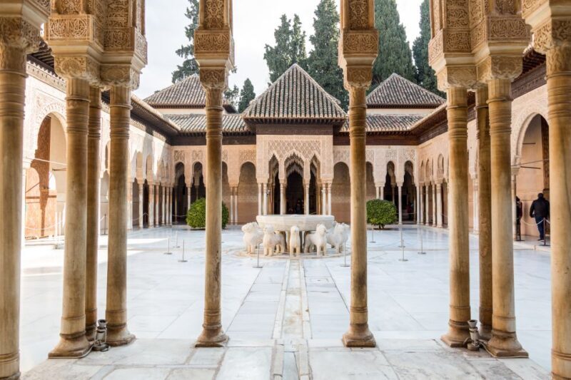 Granada: 3-Hour Alhambra and Generalife Gardens Guided Tour - Frequently Asked Questions