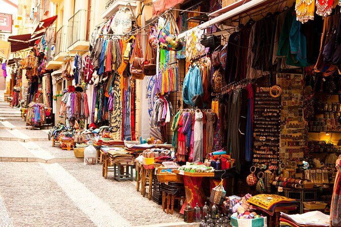 Granada: Albaicin and Sacromonte Private Tour - Who Will Appreciate This Tour?