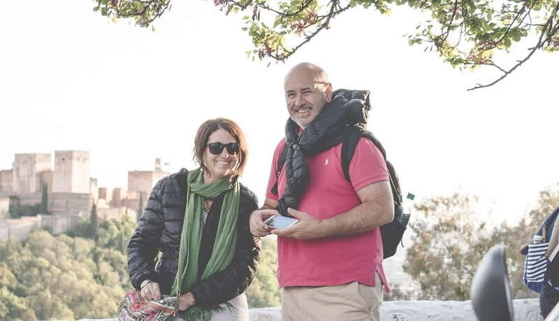 Granada: Albayzin and Sacromonte Hybrid Walking Tour - The Value of This Tour