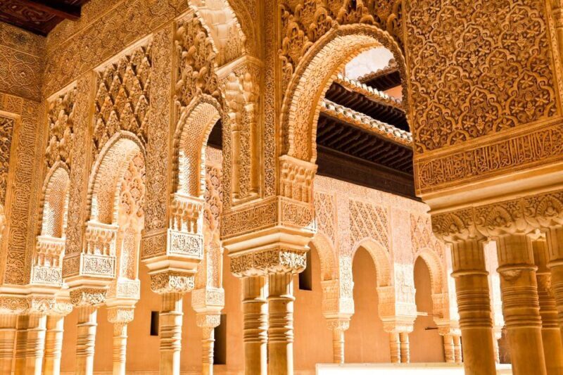 Granada: Alhambra and Nasrid Palaces Small Guided Tour - Who Will Benefit Most?