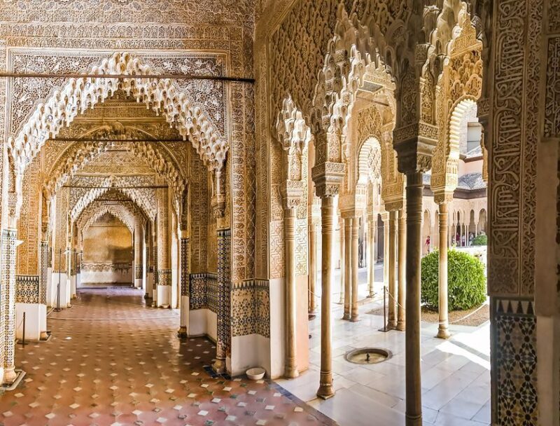 Granada: Alhambra & Nasrid Palaces Tour with Tickets - Granada: Alhambra & Nasrid Palaces Tour with Tickets — A Deep Dive