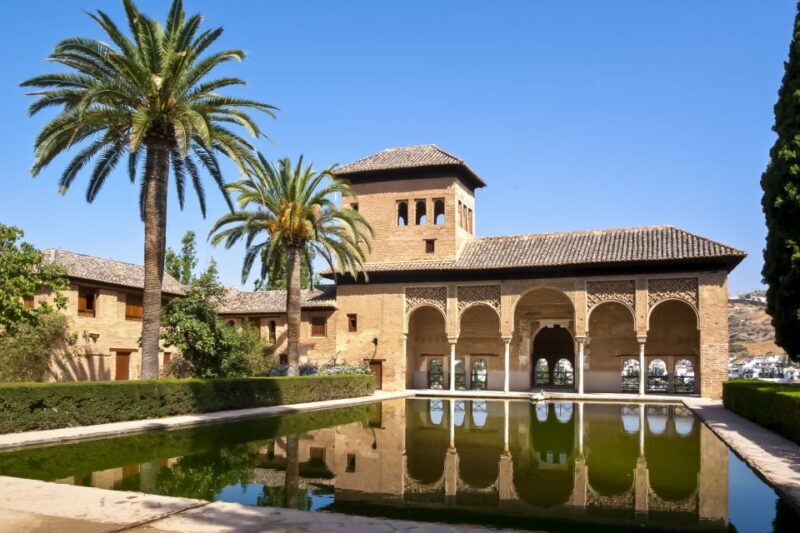 Granada: Alhambra Small Group Tour with Nasrid Palaces - FAQs
