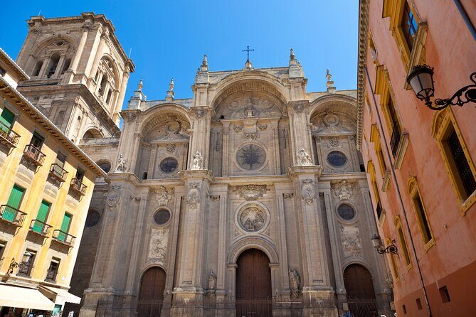 Granada: Alhambra tickets and other attractions - Exploring Granada: A Deep Dive into the Tour Experience