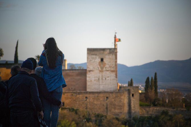 Granada and Albaicin: Wine and Tapas Tour - Price, Duration, and Group Size: What You Need to Know