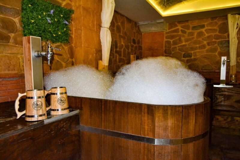 Granada: Beer Spa Experience with Tastings and Snacks - Who Should Consider This Tour?
