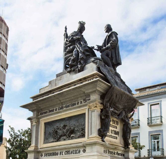 Granada: City Center, Cathedral, Capilla Tour - Exploring Granada’s Core: An Insider’s Guide to the Tour