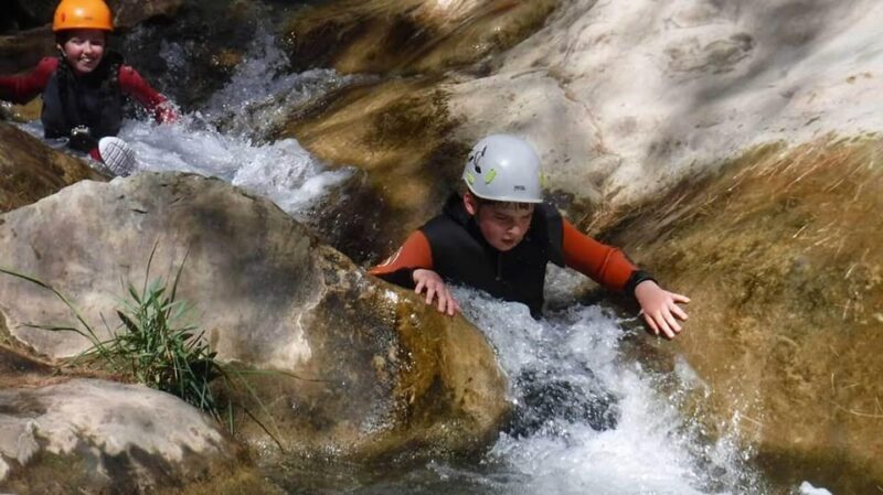 Granada: Family Canyoning in Río Verde - An In-Depth Look at the Río Verde Canyoning Experience