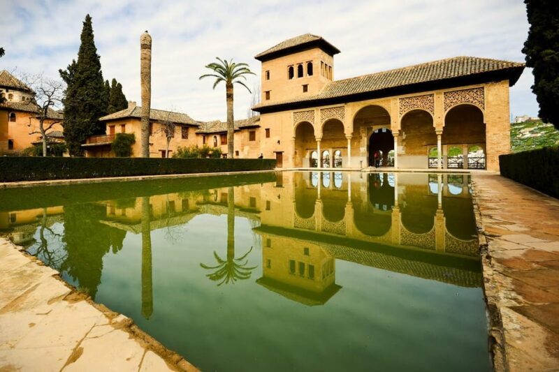 Granada: Full Alhambra Premium Guided Tour with Tickets - The Sum Up: Who Will Love This Tour?