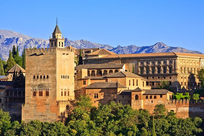 Granada Full Day Tour From Malaga - Who Is This Tour Best For?