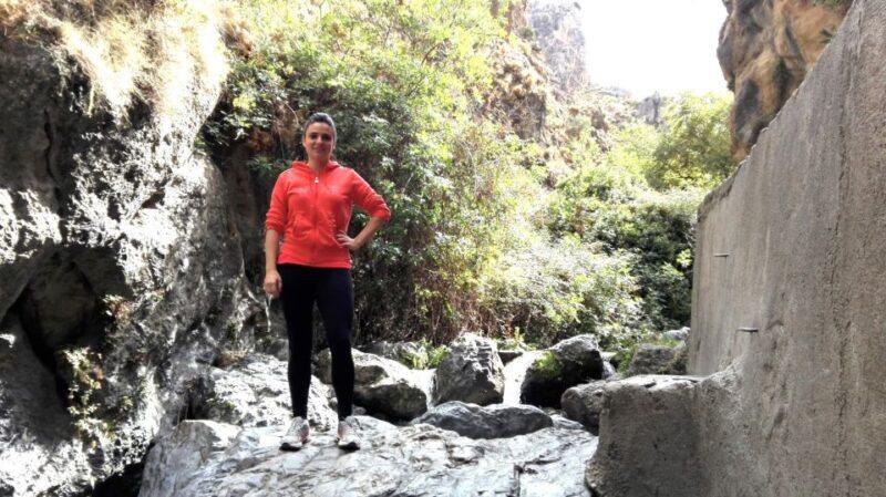 Granada: Guided Day Hike in Los Cahorros de Monachil - Exploring the Monachil Gorge: A Closer Look