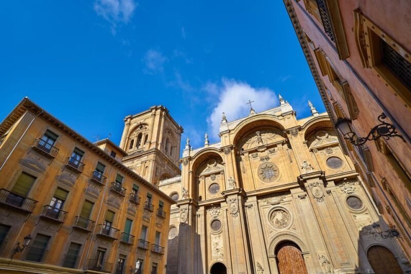 Granada: Half-Day Private Walking Tour with Local Guide - A Closer Look at the Granada Private Walking Tour