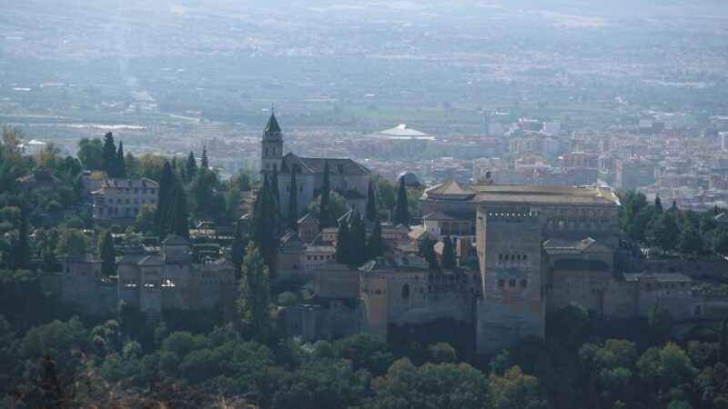 Granada: Historical City Center Guided Segway Tour - FAQs