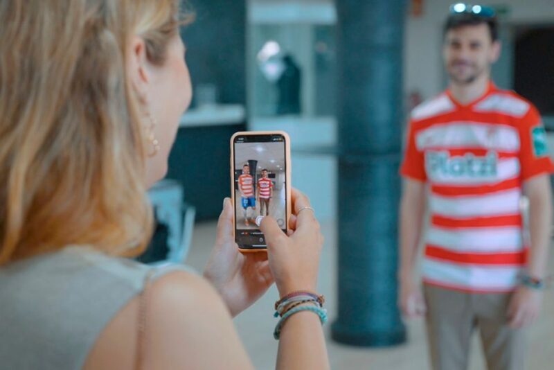 Granada: Los Cármenes Stadium Guided Interactive Tour - Key Points