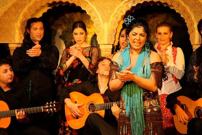 Granada Tapas Trail & Gypsy Flamenco Show - Who Should Consider This Tour?