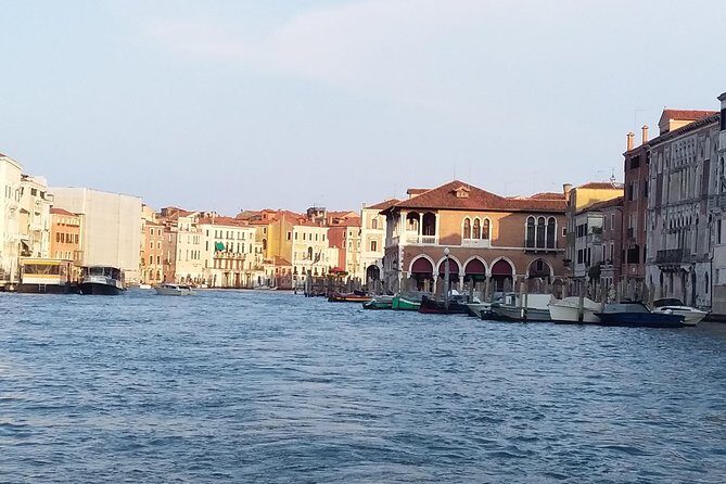 Grand Canal boat tour and Murano glass experience with Hotel pick up - The Sum Up