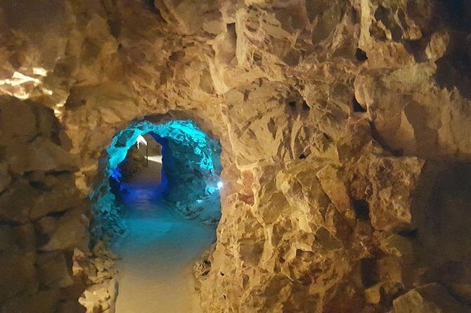 Grand Canyon Caverns, Route 66 thru Crozier Canyon Tour - A Day of Adventure: Grand Canyon Caverns, Route 66 through Crozier Canyon