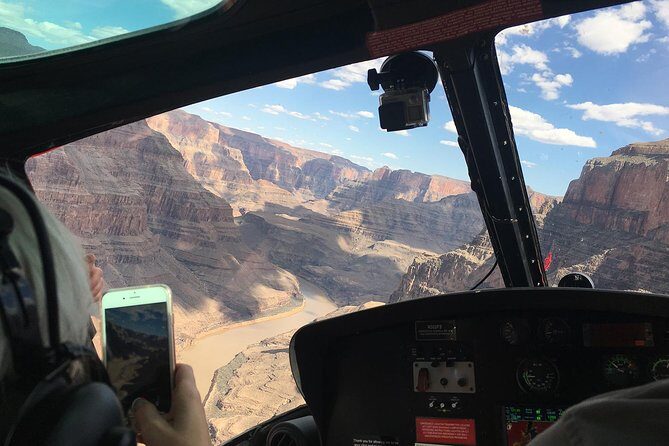 Grand Canyon Helicopter Tour with Optional Skywalk Express Ticket - Key Points