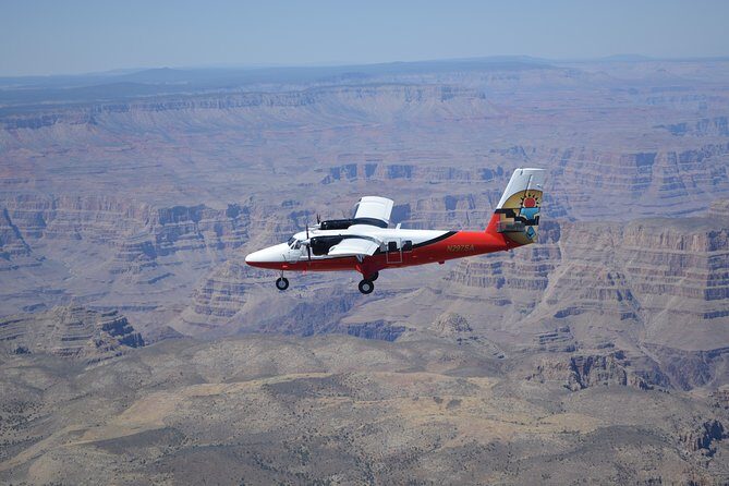 Grand Canyon Landmarks Tour by Airplane with Optional Hummer Tour - Who Should Consider This Tour?