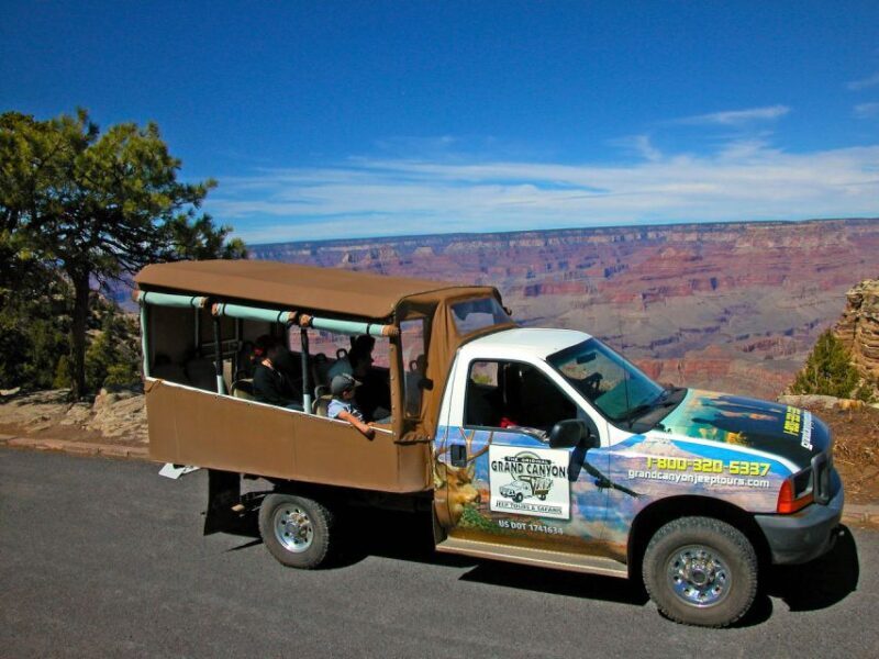 Grand Canyon: Off-Road Sunset Safari with Skip-the-Gate Tour - The Guides: Knowledgeable, Friendly, and Engaging