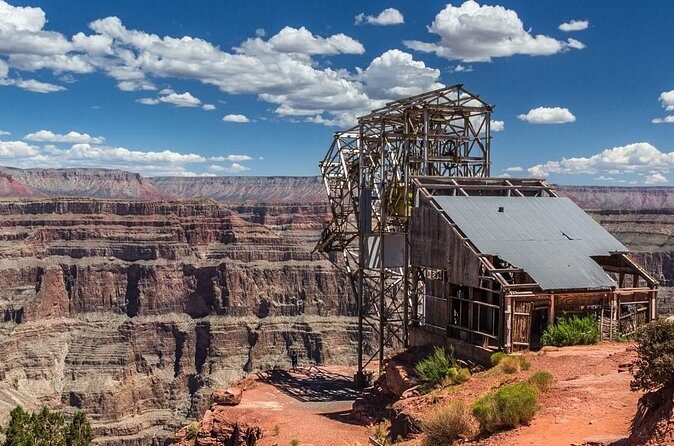 GRAND CANYON WEST Tour Tickets with Optional Skywalk and Lunch - Who Should Consider This Tour?