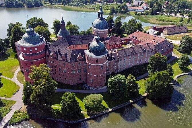 Grand Castle Tour Drottningholm and Gripsholm (private service) - Who will love this tour?