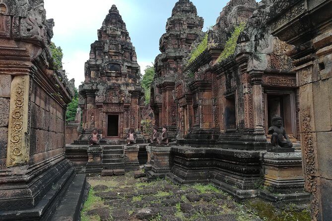 Grand Circuit with Banteay Srei and Banteay Samre Tour - FAQ