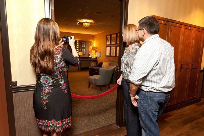 Grand Ole Opry House Guided Backstage Tour in Nashville - A Deep Dive into the Grand Ole Opry Backstage Tour