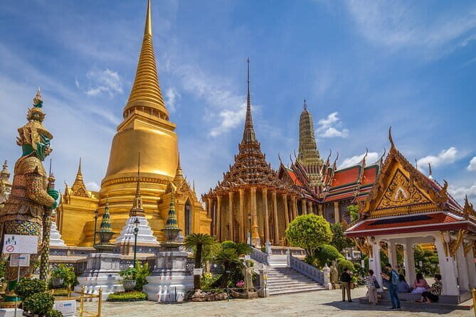 Grand Palace & Wat Phra Kaew Walking Tour with Professional Guide - Why This Tour Works Well for You