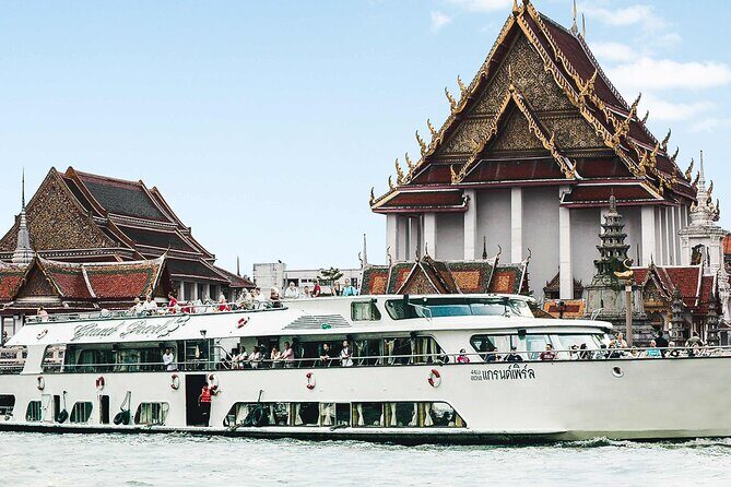 Grand Pearl: Luxury Dinner Cruise with Live Entertainment - Who Is This Tour Best Suited For?