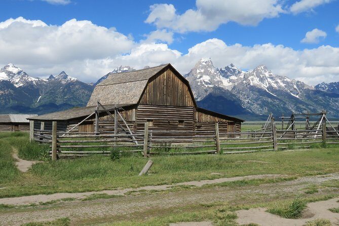 Grand Teton National Park - PRIVATE Sunrise Tour from Jackson Hole - Exploring Grand Teton National Park with a Private Sunrise Tour