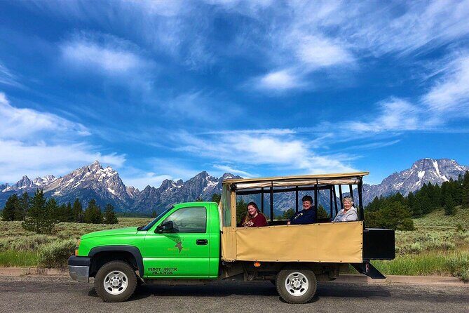Grand Teton Wildlife Safari in a Enclosed or Open-Air Vehicle (season dependent) - The Experience in Detail