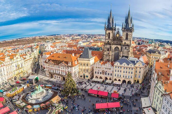Grand Tour of Prague "among history, legends and curiosities" (NO ENGLISH) - Who Will Appreciate This Tour?