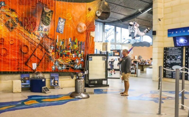 Gravity Discovery Centre: Day Visit Admission Ticket - Key Points