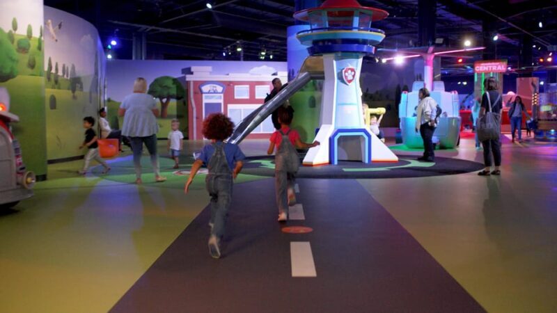 Grays: Nickelodeon Adventure Lakeside Entry Ticket - Experience the Colorful World of Nickelodeon Adventure Lakeside in Grays