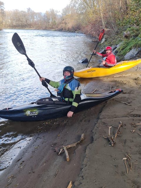 Graz: Kayak beginner tour on the Mur - An In-Depth Look at the Graz Kayak Taster Experience