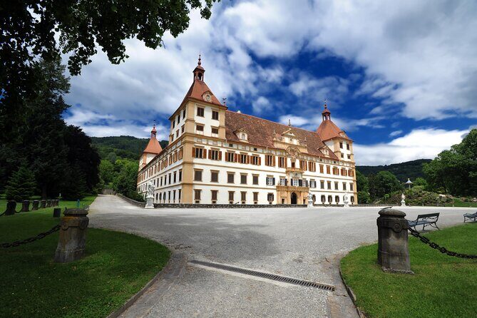 Graz: Schlossberg Private Guided Tour - Who Should Book This Tour?