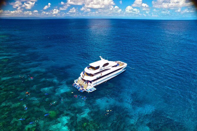Great Barrier Reef Cruise - Gold Class VIP Lounge Package - A Deep Dive into the Experience