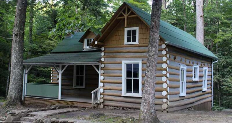 Great Smoky Mountains: Elkmont Historic District Tour - Who Will Love This Tour?