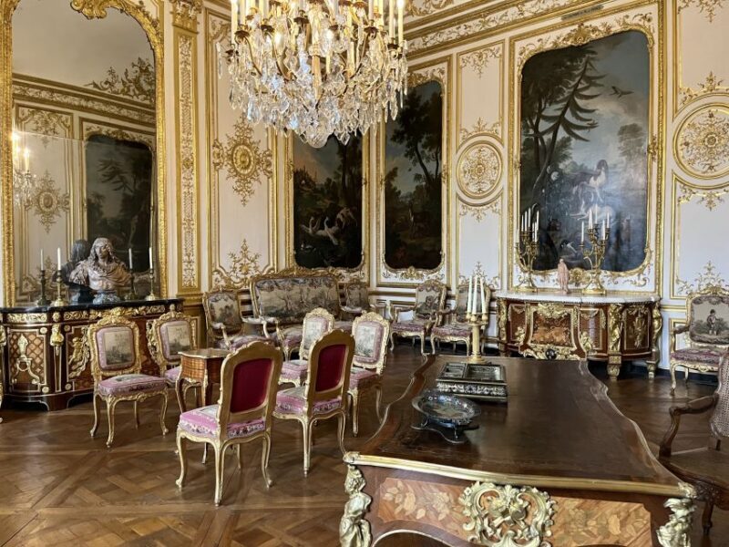Great Stables of Prince de Conde & Palace Chantilly - Return to Paris: A Comfortable Finish