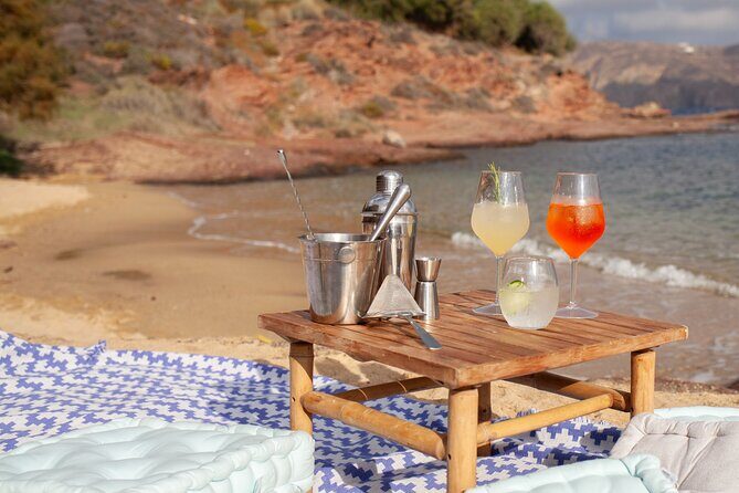 Greek Cocktails and Sunset - Key Points