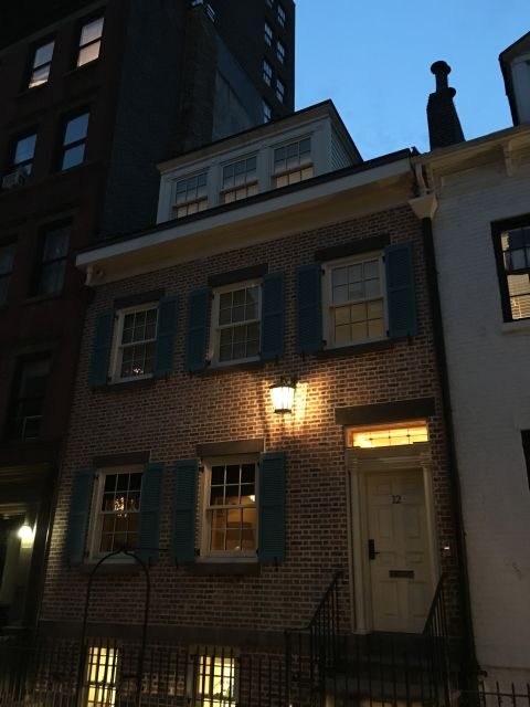 Greenwich Village Ghost Tour - Greenwich Village Ghost Tour