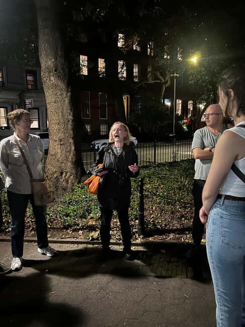 Greenwich Village: Ghosts & Haunted Washington Square Park - Exploring Greenwich Village’s Haunted Streets