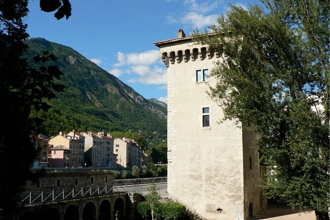 Grenoble Scavenger Hunt and Sights Self-Guided Tour - The Sum Up: Is It Worth It?