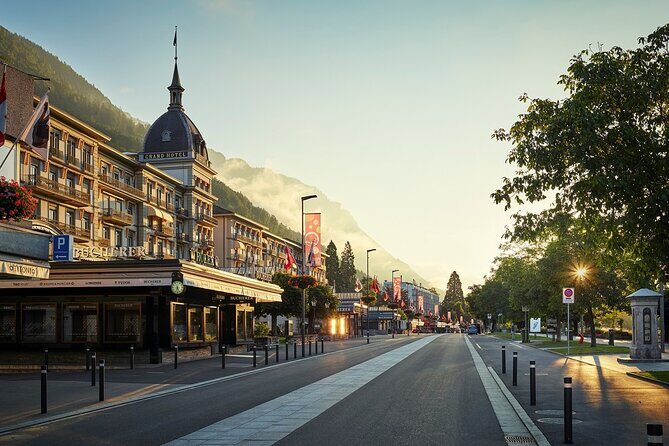 Grindelwald, Interlaken & Lauterbrunnen Day Trip from Zurich - FAQ
