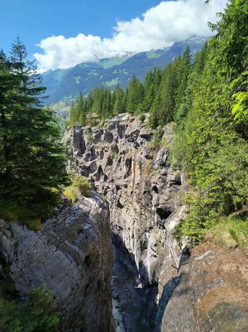 Grindelwald's Captivating Hike to Glacier Canyon - Final Thoughts: Whos This For?